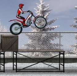 Bike Trial Snow Ride Game
